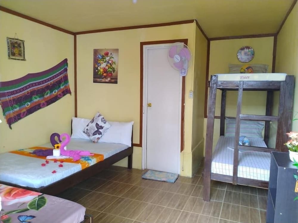 Comfort Triple Room, Private Bathroom - Photo 9
