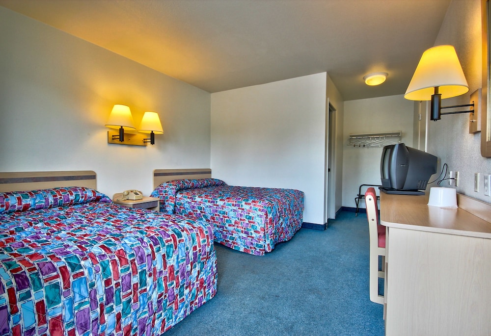 Room, 2 Double Beds, Non Smoking photo 2