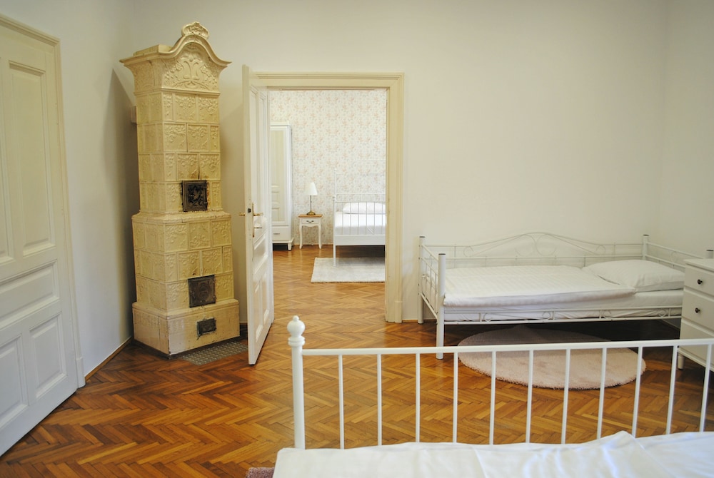 Apartment, 3 Bedrooms, Garden View photo 3