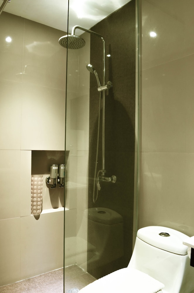 Executive Suite photo 2
