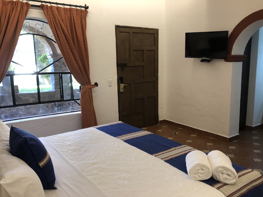 Deluxe Room, 2 Double Beds photo 3