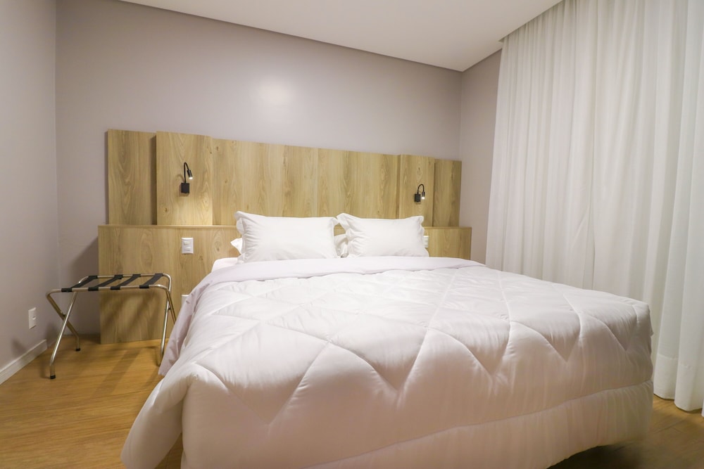 Economy Twin Room photo 2