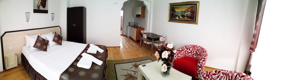 Standard Suite photo 1
