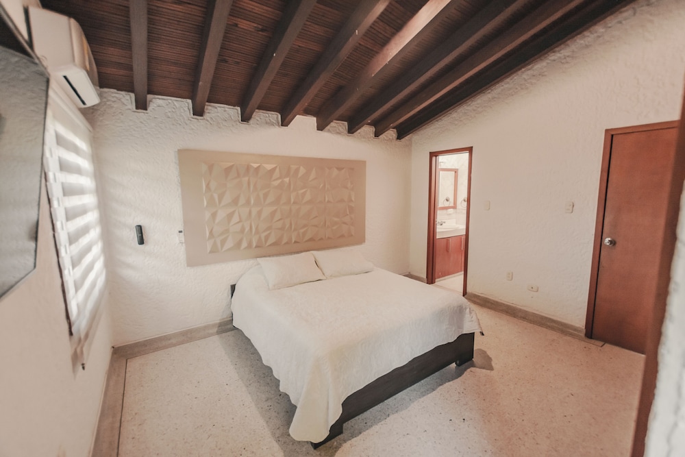 Design Room photo 2