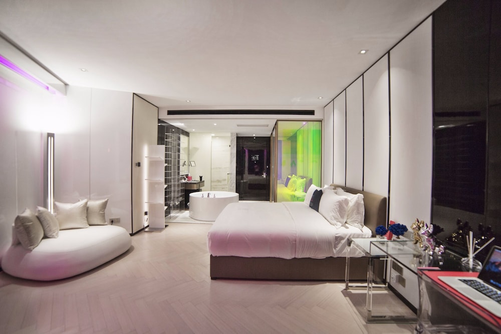 Premium Double Room with Sea View photo 2