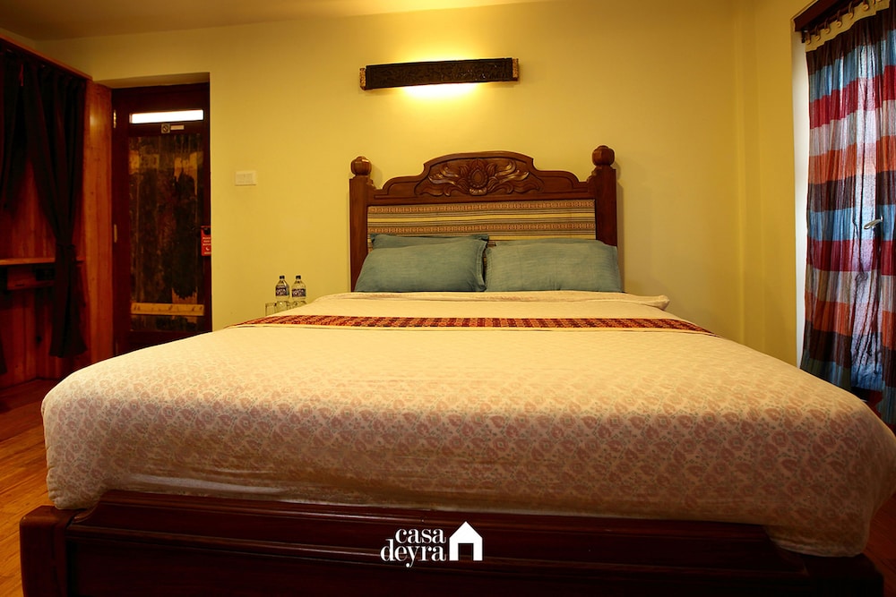 Attic Suite 1br photo 2
