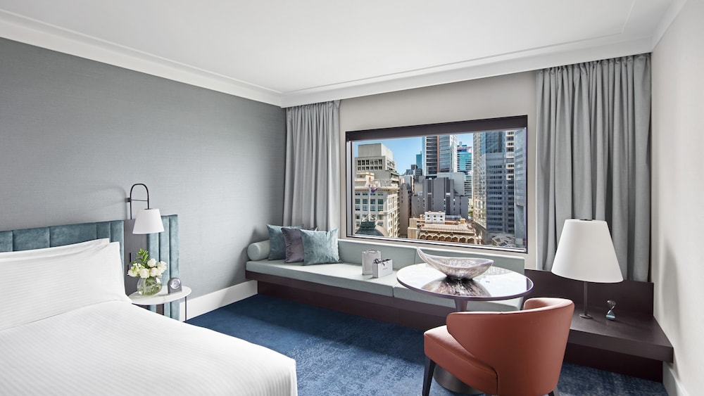 1 King Classic East Harbour View