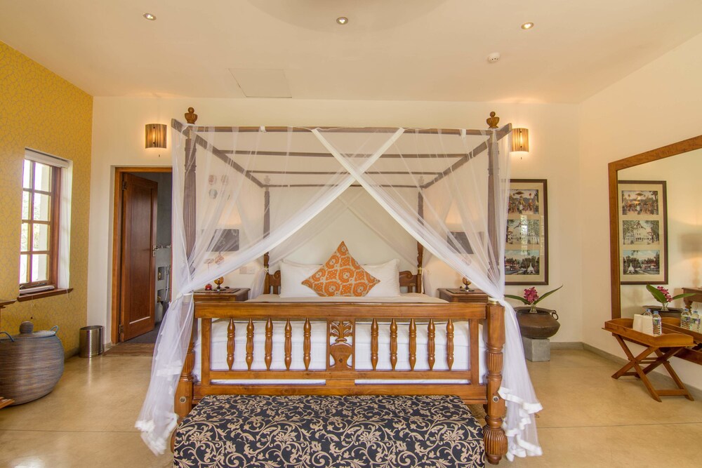 The Citronella Colonial Suite photo 3