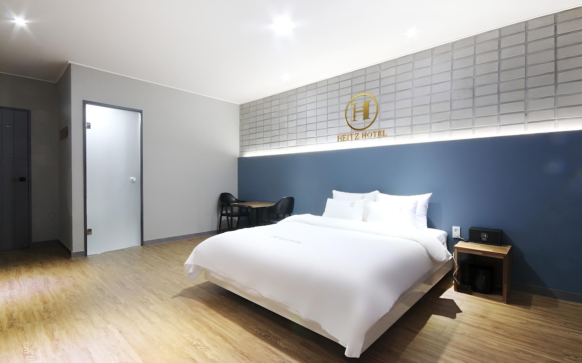 Room (Standard room) photo 1