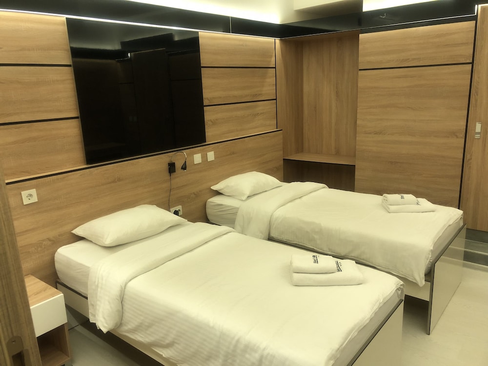 Economy Twin Room (Without Window)