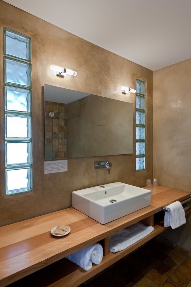 Double Room, Sea View - Photo 13