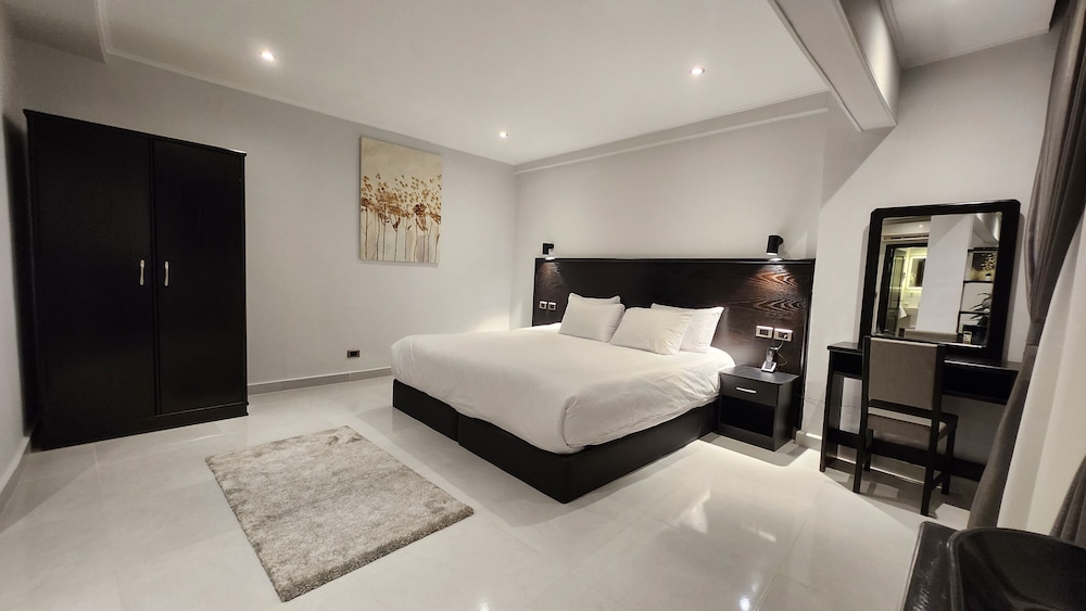 Exclusive Suite photo 2