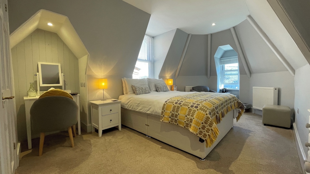 Double Room (Turret Room 2nd Floor) photo 1