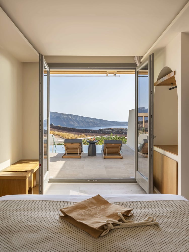 Majestic Sunset & Sea View Suite with Pool and Jacuzzi - Photo 4