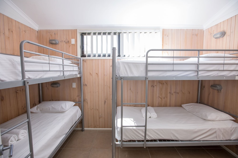 Standard Cabin, 3 Bedrooms, Non Smoking, River View (Waterfront) photo 1