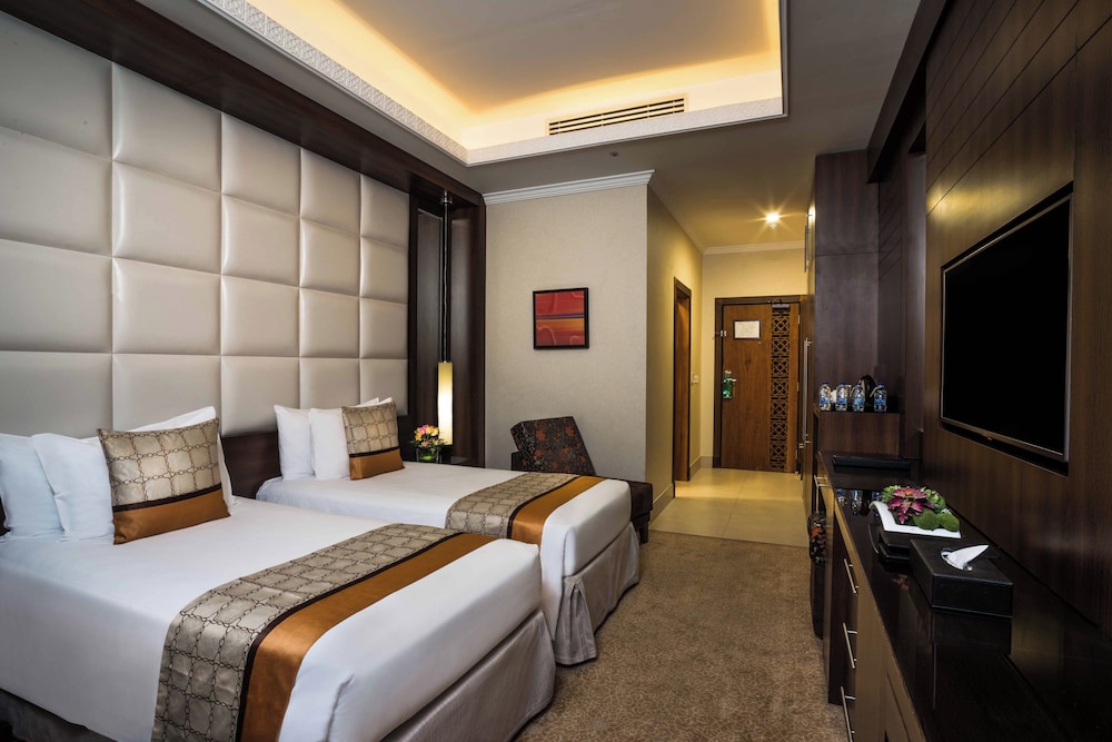 Standard Twin Room - Photo 1