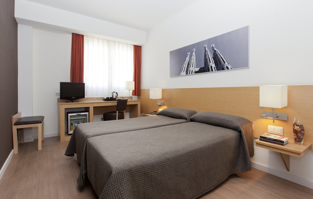 Doble Cama Matrimonial O 2 Camas Individuales