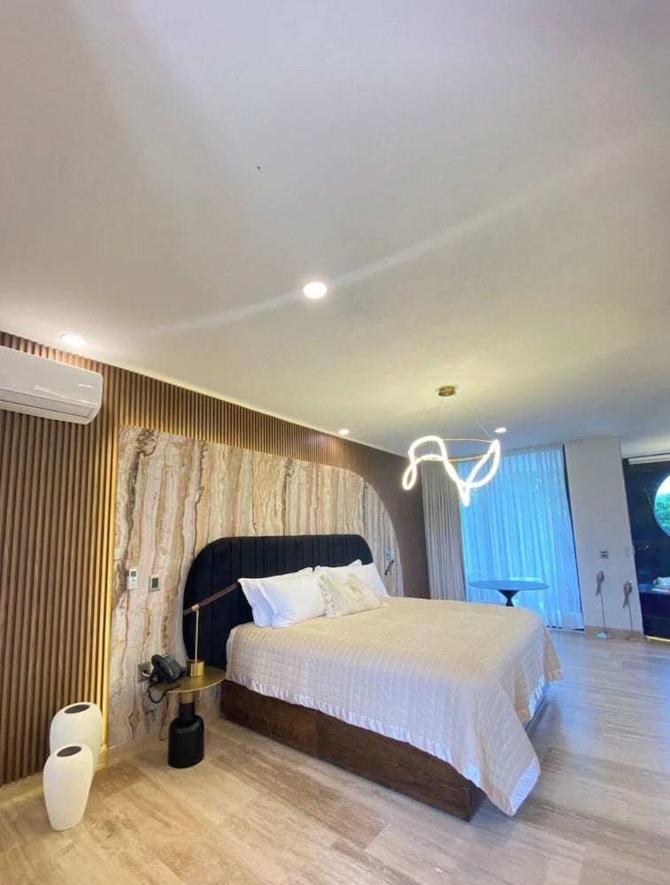 Master Suite con Balcón 138