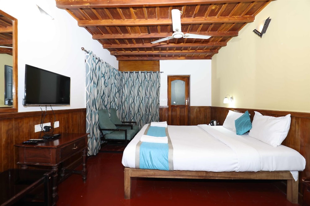 Honeymoon Studio Suite