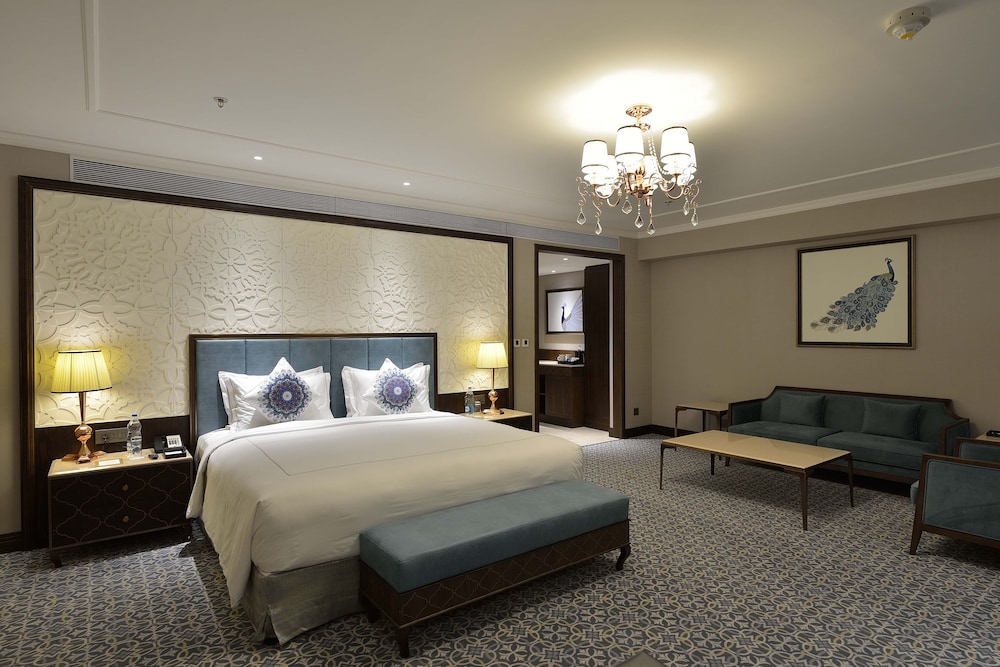 Grande Luxury, Grand Room - Photo 3