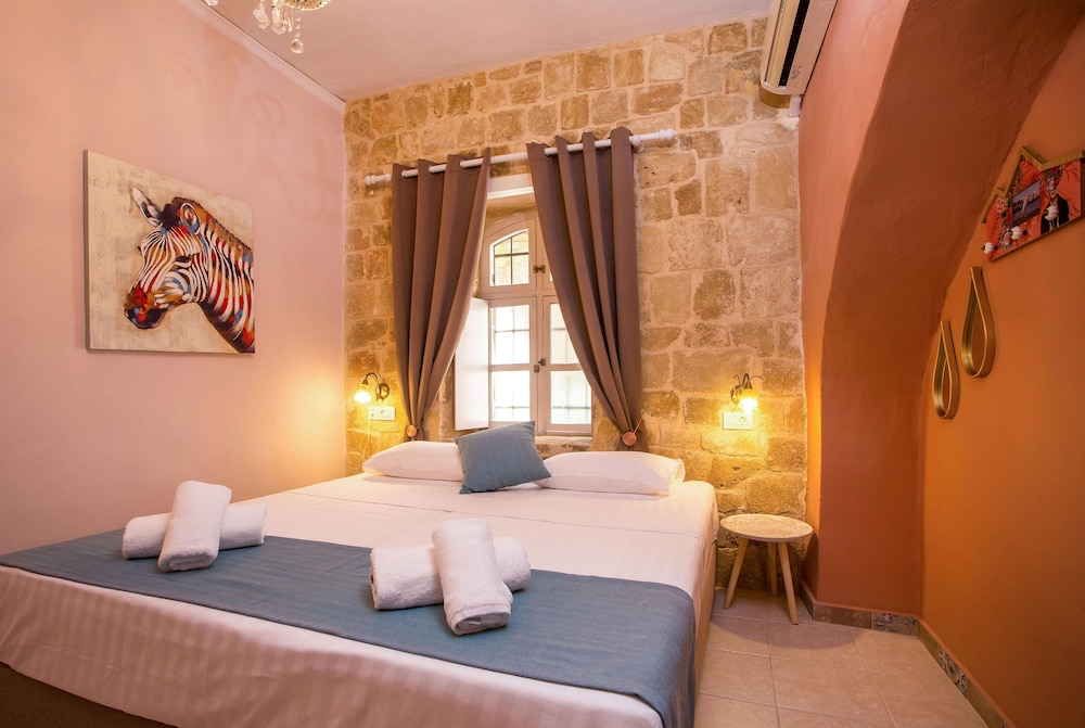 Agathi Double Room (Ground Floor)