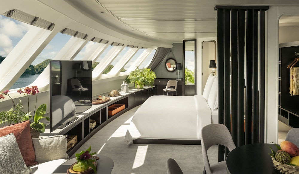 Suite, Non Smoking photo 1
