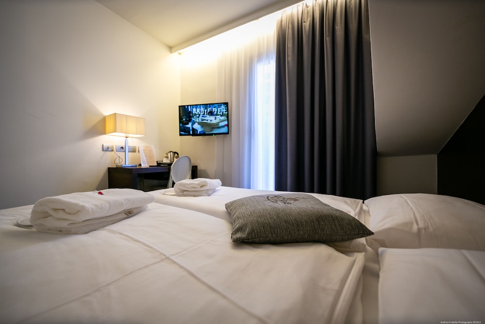 Basic Double Room - Photo 3