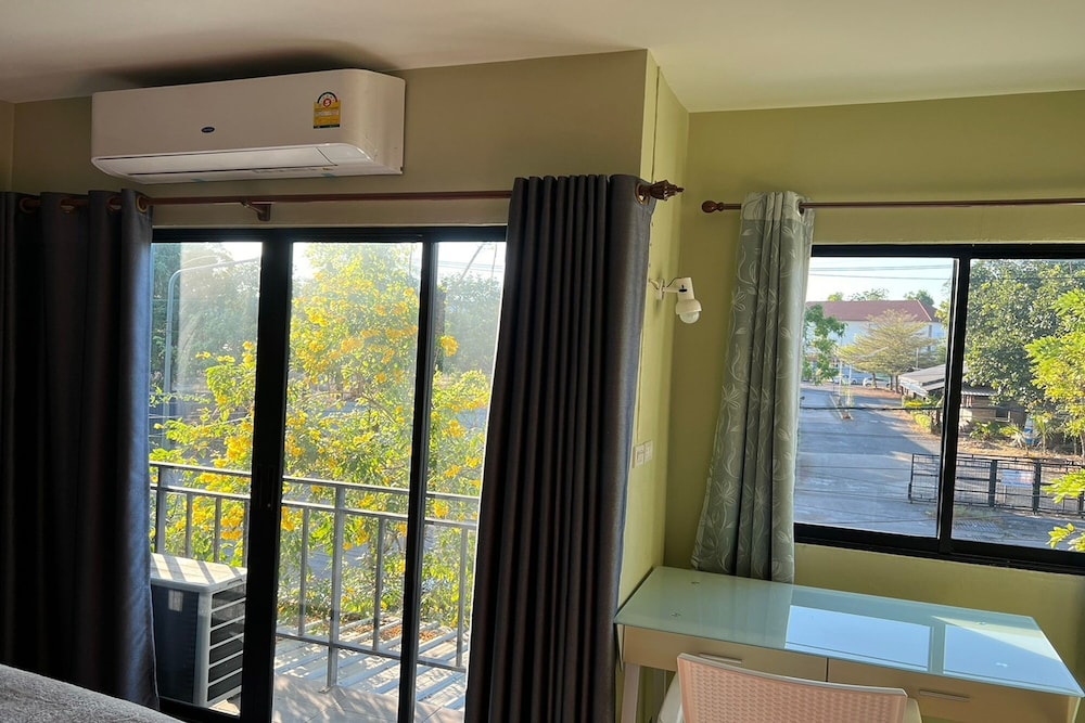 Deluxe Twin Room - Photo 7