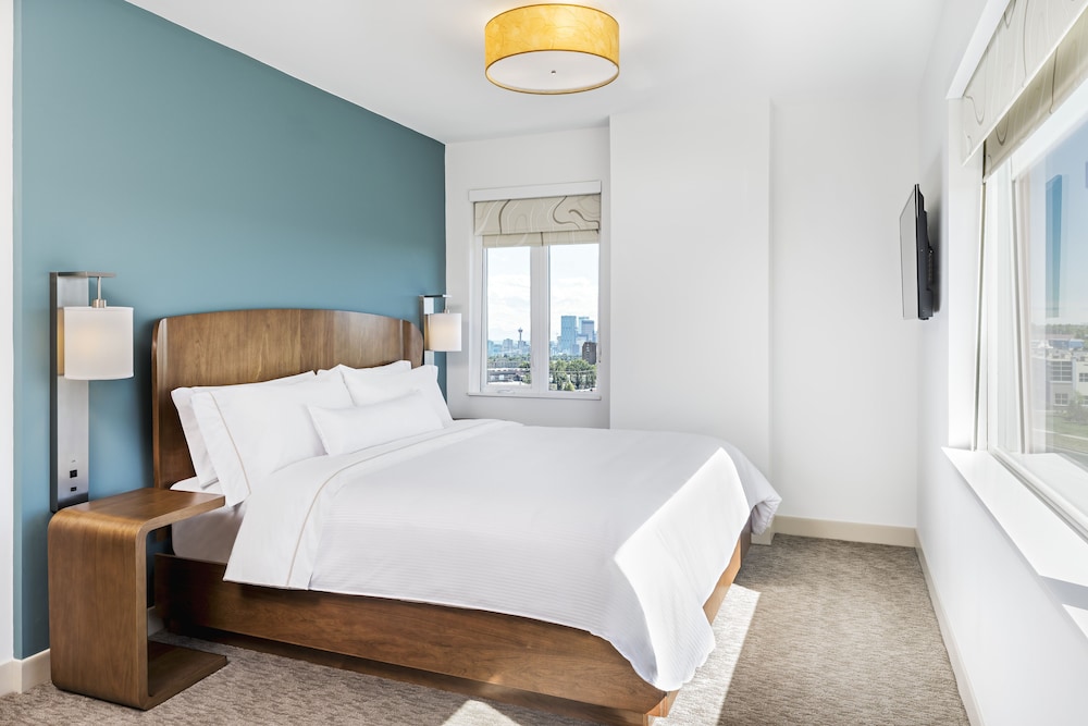 Executive Suite, 1 King Bed with Sofa bed photo 1