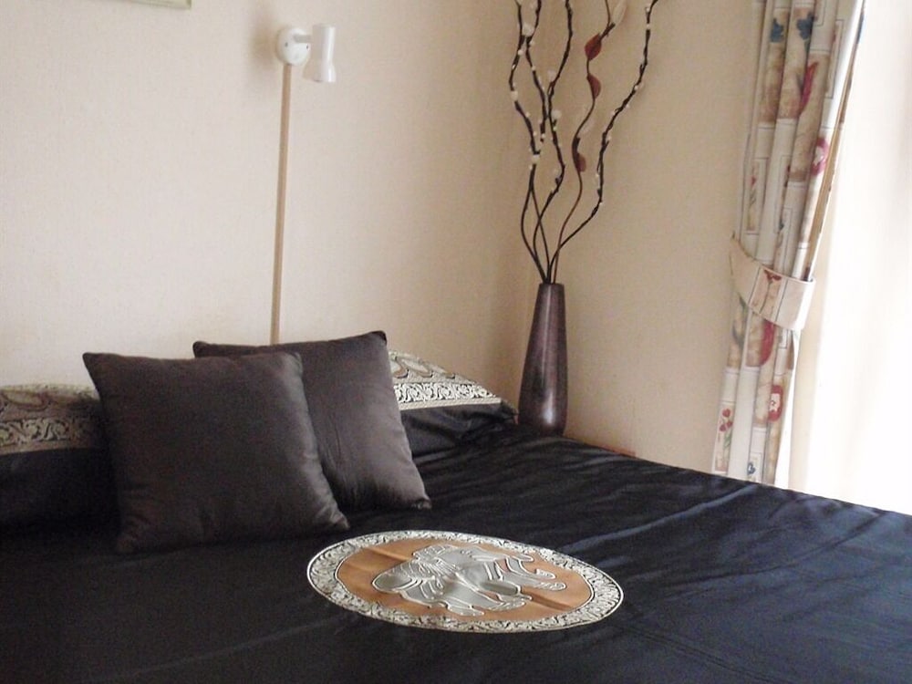 Double Or Twin Room, Ensuite photo 1
