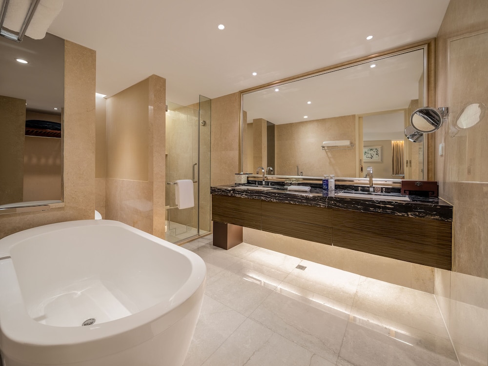 Executive Suite photo 3