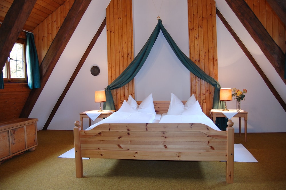 Comfort Suite photo 1
