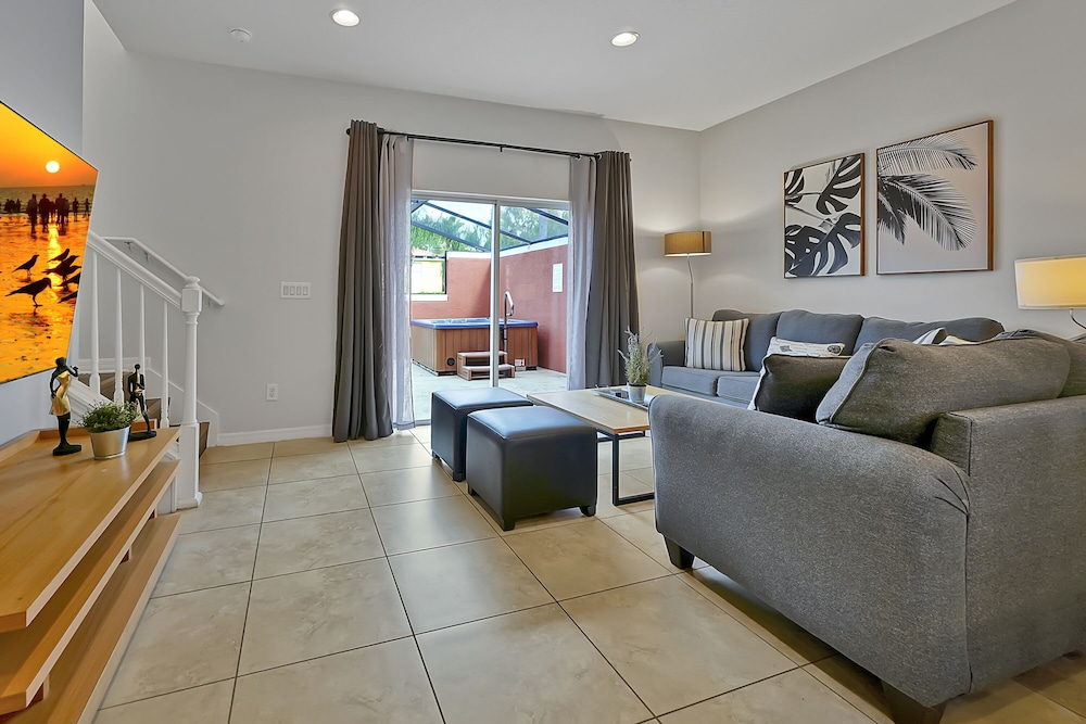 Standard Townhome, 2 Bedrooms, Hot Tub - Photo 14