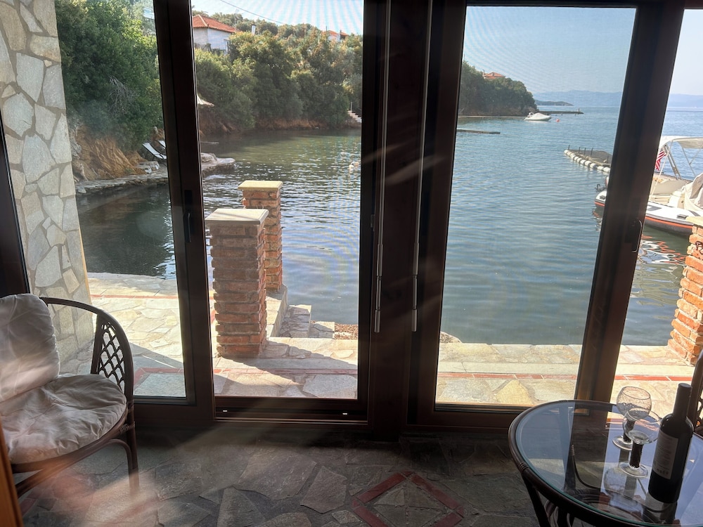 Villa, Sea View