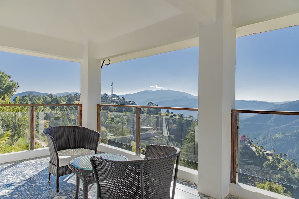 Suite - Photo 2