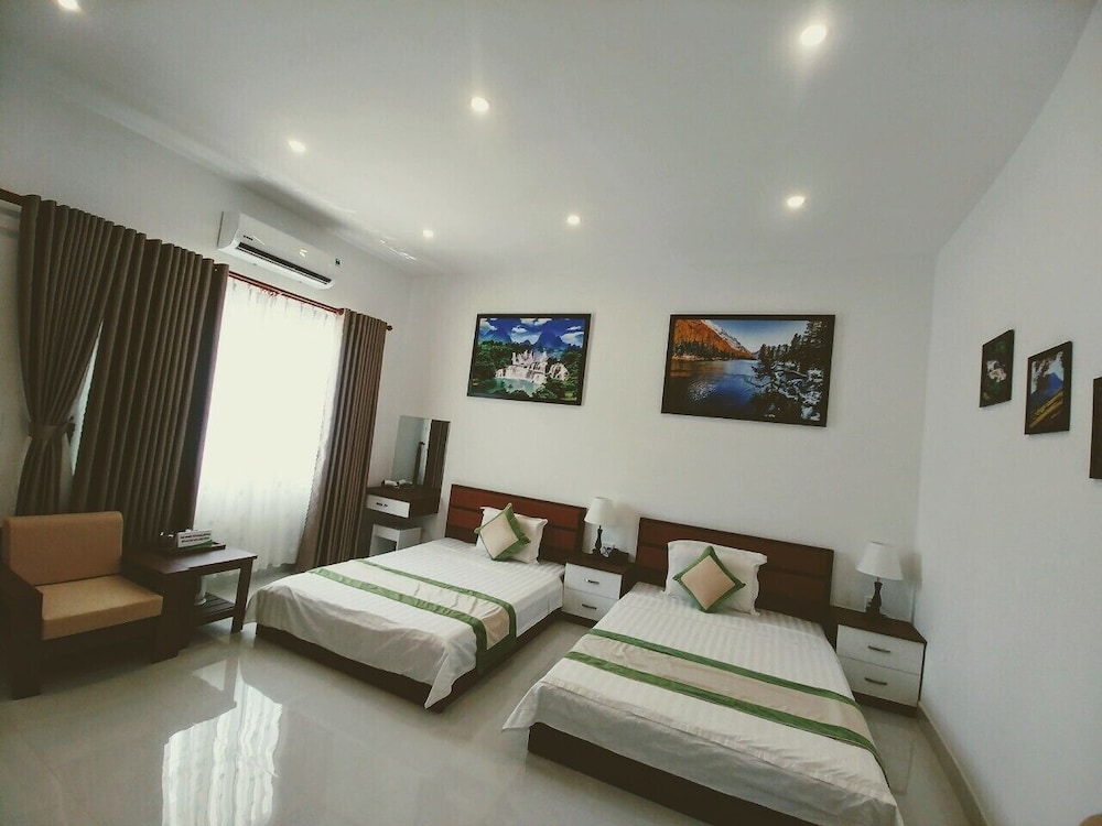 Superior Double Room, 2 Queen Beds photo 2
