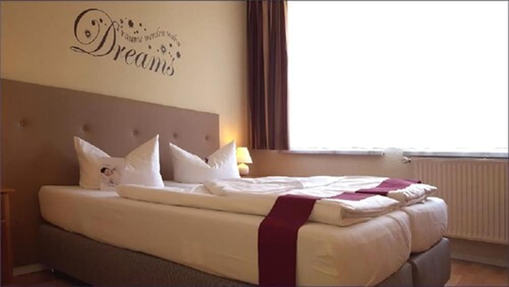 Classic Double or Twin Room photo 1