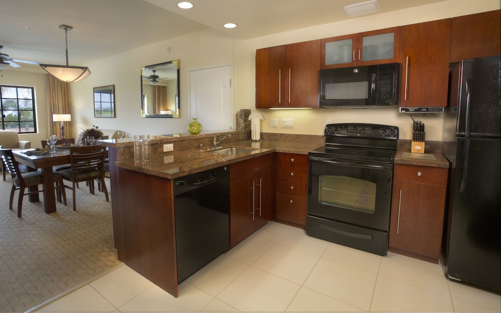Family Condo, 2 Bedrooms, Kitchen photo 3