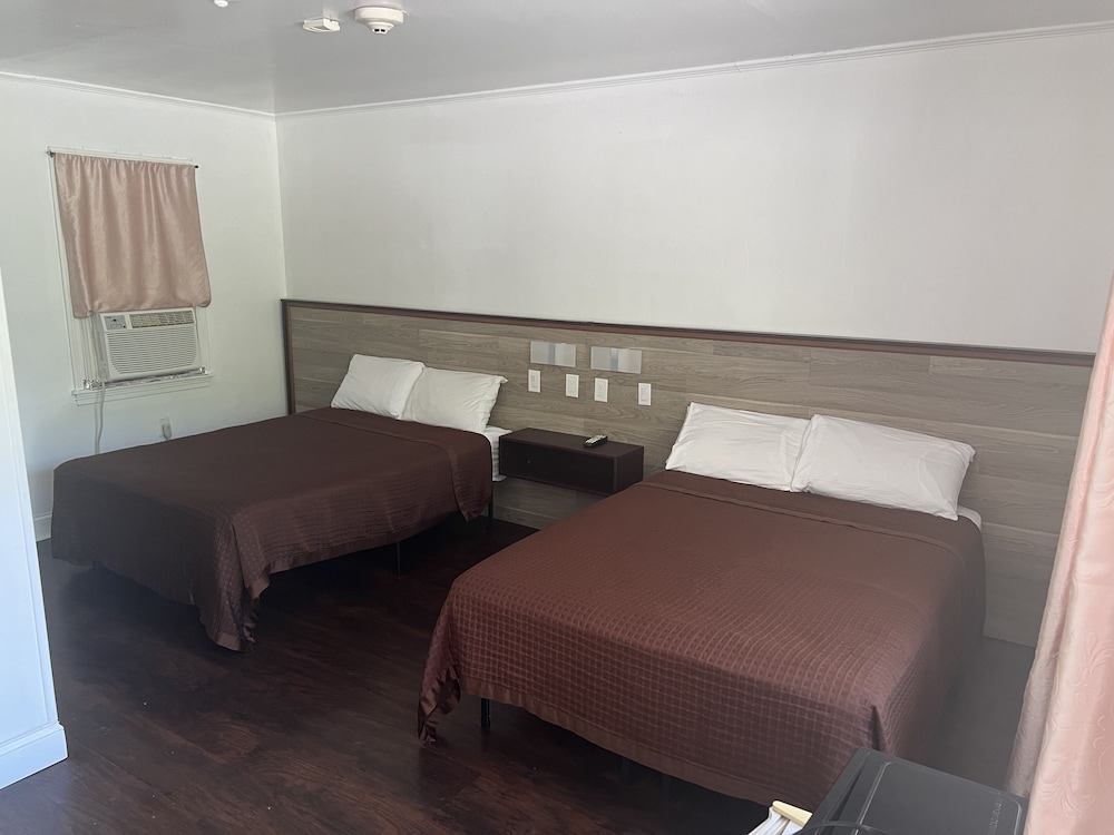 Standard Room photo 2