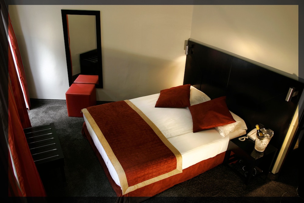 Superior Double or Twin Room - Photo 4