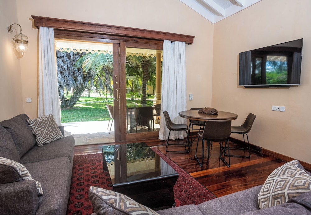Family Villa, 2 Bedrooms, Garden View photo 1