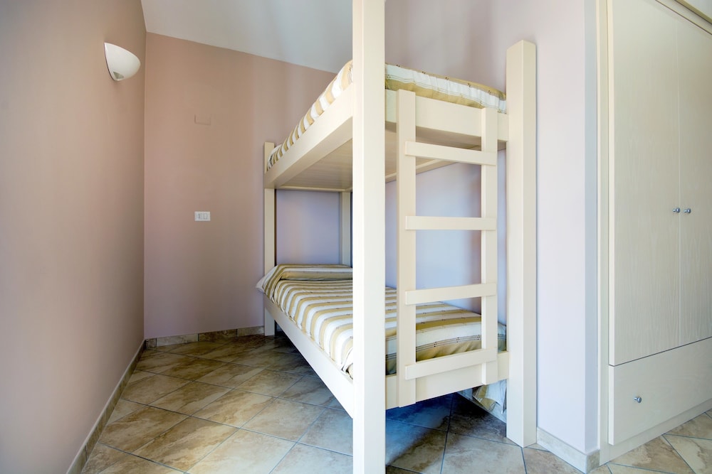 Standard Quadruple Room photo 1