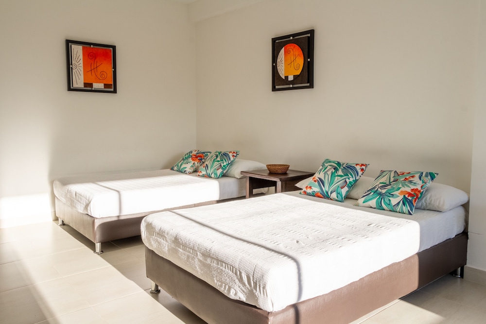 Family Triple Room, Multiple Beds, Accessible, Refrigerator (Pool View)