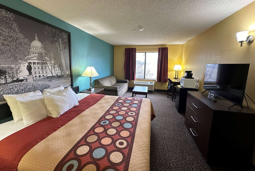 Standard Room, 1 King Bed - Photo 2