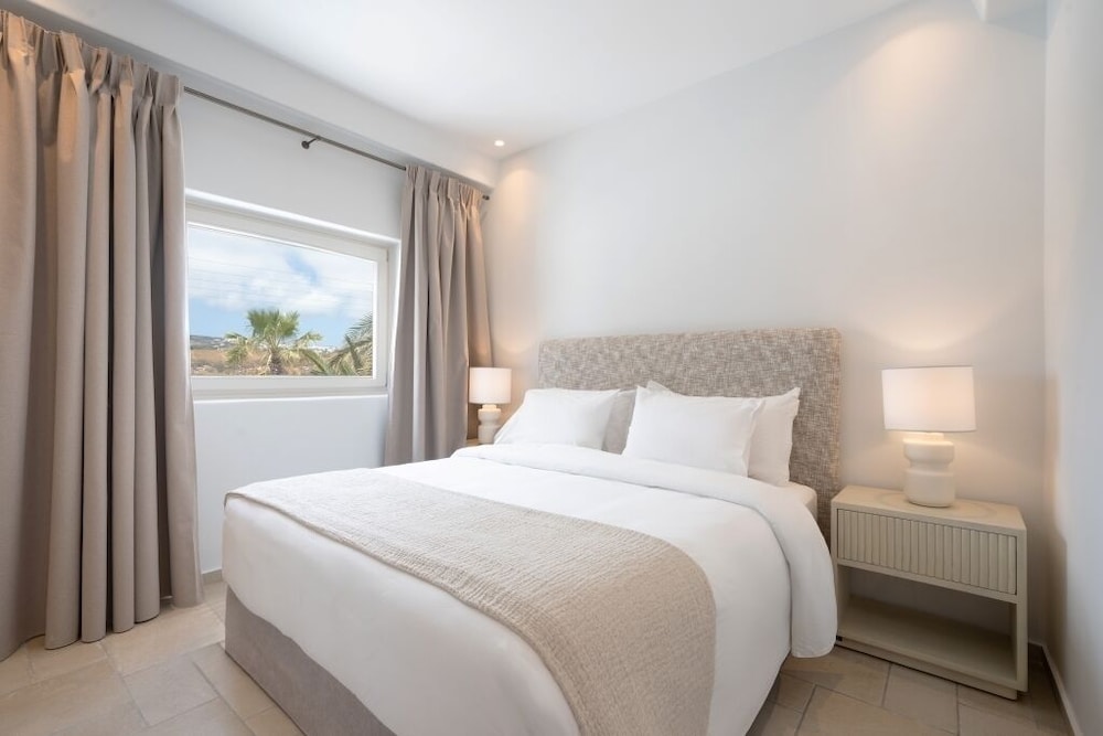 Superior Room, Garden View