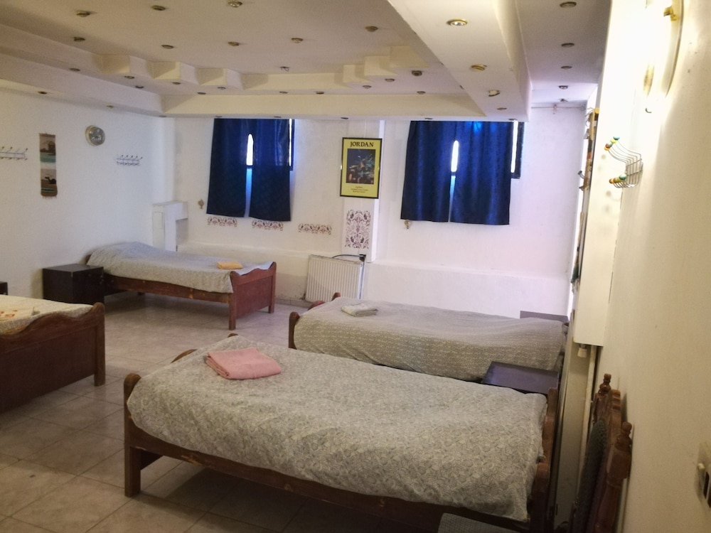 Shared Dormitory (Mixed) photo 2