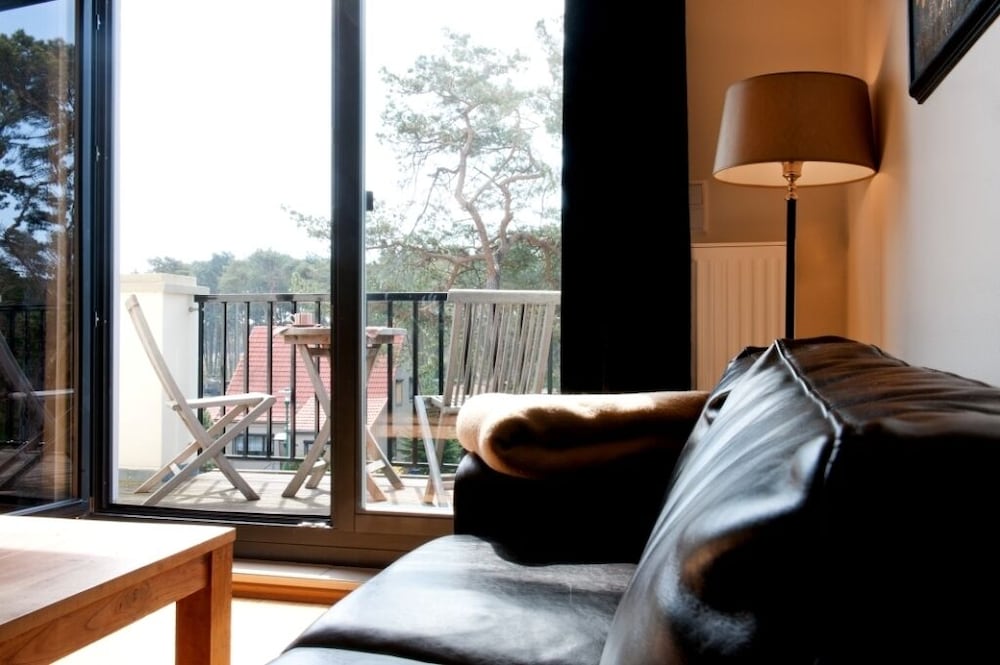 Apartment with 1 bedroom, landsite photo 3