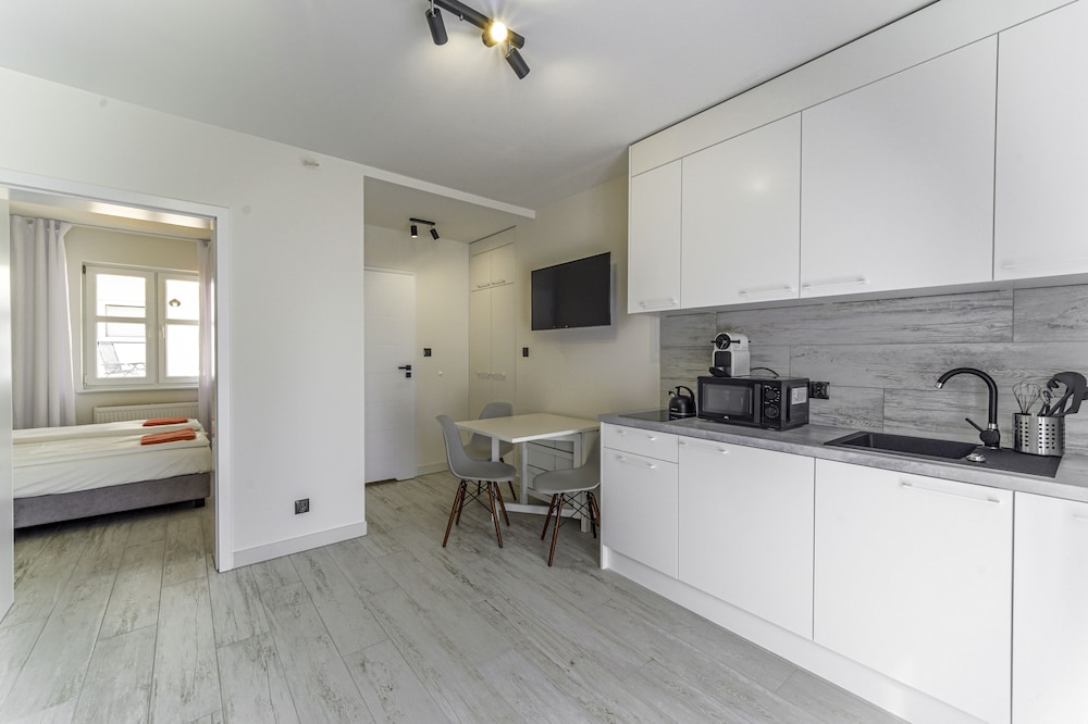 Apartment 2 photo 2