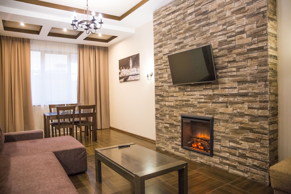 Three-Storey Villa photo 1