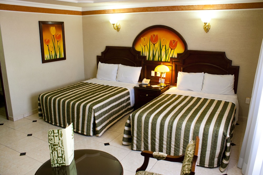 Executive Double Room, Non Smoking - Photo 2